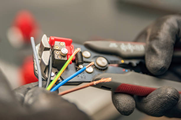 Best Emergency Electrical Repair  in Mountain Brook, AL